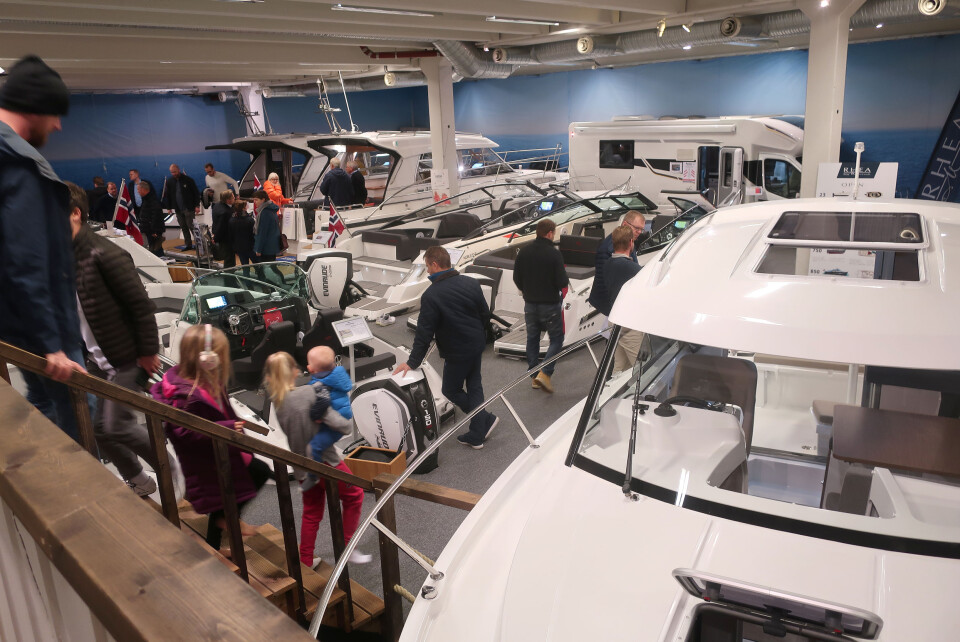 BESØK: Det er ventet mange besøkende til Storbåtmessen i Leangbukta som starter 14. mars og går over ni dager.