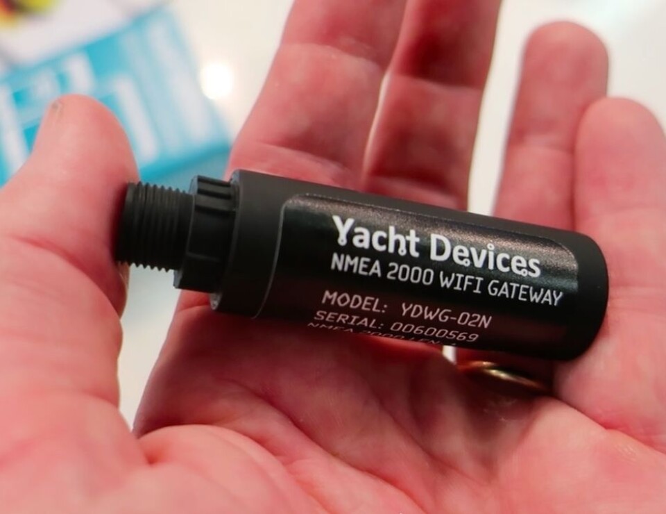 Kabelovergang fra Yacht Devices.