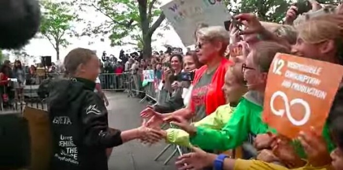 Møtt av et stort publikum Møtt av et stort publikum