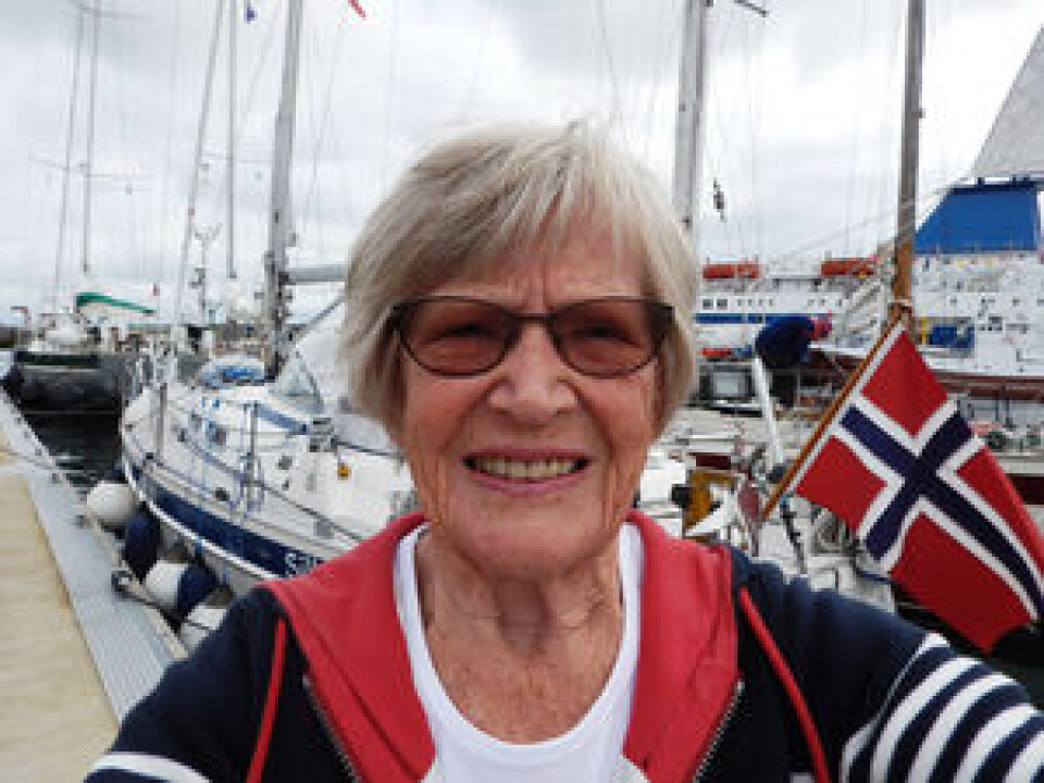 80 ÅR: Reder Norma feiret 80-årsdagen samme dag som vi ankom Lerwick. 80 ÅR: Reder Norma feiret 80-årsdagen samme dag som vi ankom Lerwick.