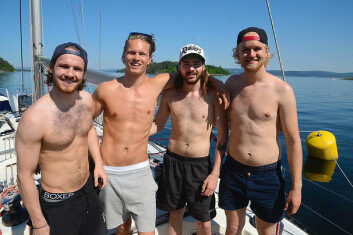 KLARE: Skipper Joppe Havig-Gjelseth med Andreas Nikolai Bj&oslash;rn-Hansen, Kim Bye og Espen Myklebust, klare for langtur.