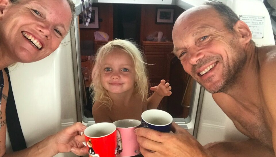 FAMILIE: Ingrid , Karen og Jon Petter Li Slungaard Myklebust på vei nordover til Karibia.