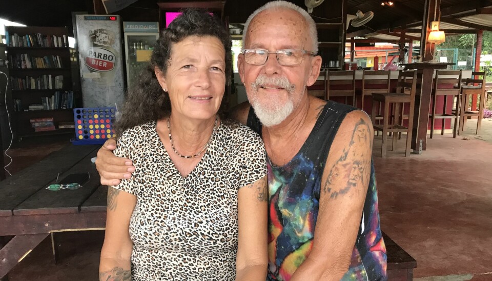 HJELP: Nettie og Gelle Djikstra, våre gode hjelpere på land i Suriname. Om du skulle møte dette paret på din ferd i fremmed farvann, så er du i trygge hender.