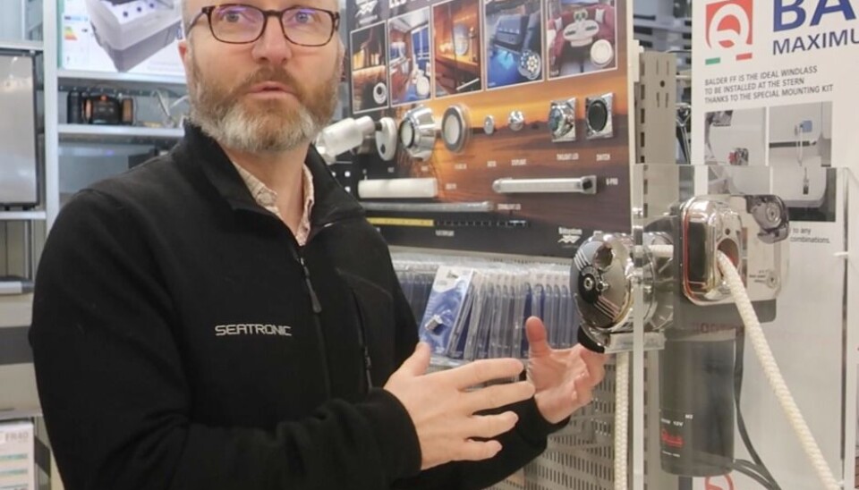 EKSPERT: Lars Jørgen Kopperud hos Seatronic har levert mange ankervinsjer til kunder.