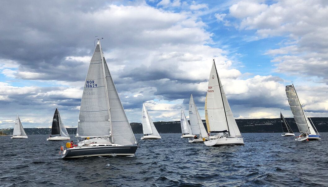 20 BÅTER: Så mange som 20 båter i en og samme start har det aldr i vært i SeaSea Doublehanded før. 20 BÅTER: Så mange som 20 båter i en og samme start har det aldr i vært i SeaSea Doublehanded før.