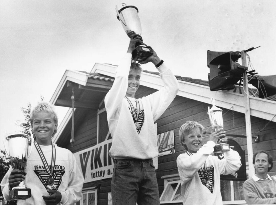 I 1987: Jon Eriksen vant Optimist-jolle-NM i 1987 foran Jon Ekheim og Simen Doksrød.