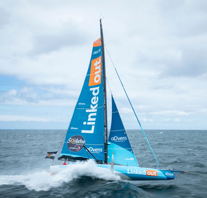 RASKEST: Thomas Ruyant i «Linked Out» er for øyeblikket raskest, og spiser seg inn på Alex Thomson. RASKEST: Thomas Ruyant i «Linked Out» er for øyeblikket raskest, og spiser seg inn på Alex Thomson.