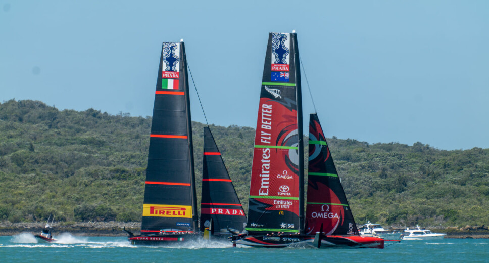 DUELL: Italia og New Zealand har en seier og ett tap hver, men Italia tapte for New Zealand. DUELL: Italia og New Zealand har en seier og ett tap hver, men Italia tapte for New Zealand.