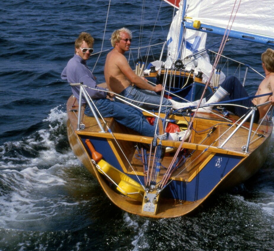 80-TALLET: Mowinckel konstruerte regattabåter sammen med Birger Kullmann, her minitonneren «Norwegian Wood».