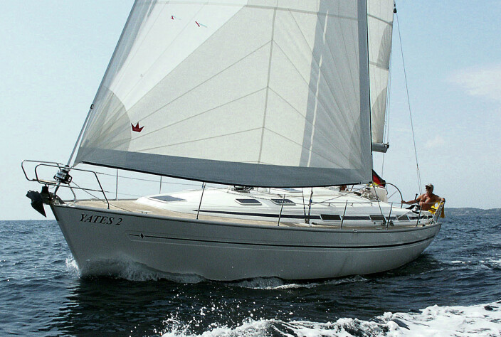 Bavaria 41 AC testet i lett vind i Spania. Bavaria 41 AC testet i lett vind i Spania.