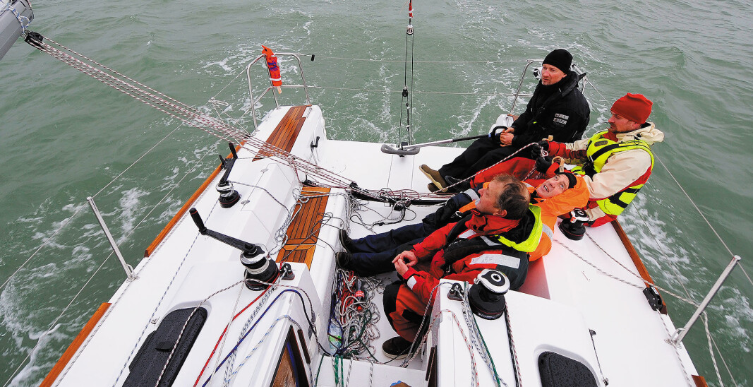 COCKPIT: Velfungerende cockpit. Rorkult gjør det enklere å seile shorthanded. COCKPIT: Velfungerende cockpit. Rorkult gjør det enklere å seile shorthanded.