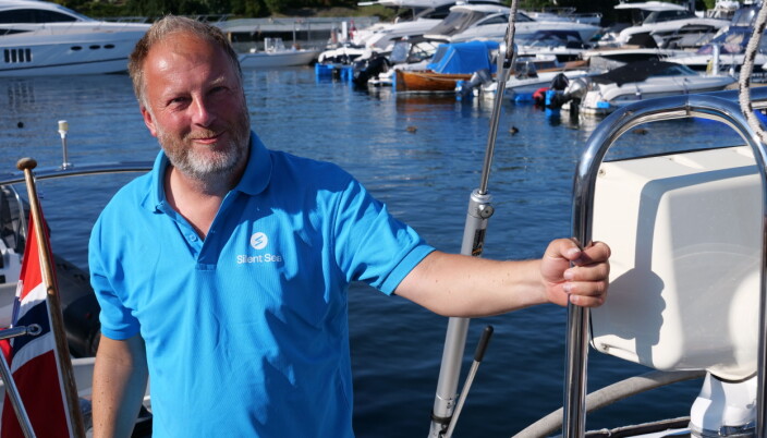 KUNNSKAP: Larsen høster erfaring fra sin løsning og ønsker å samle fakta om elmotor i seilbåt. KUNNSKAP: Larsen høster erfaring fra sin løsning og ønsker å samle fakta om elmotor i seilbåt.