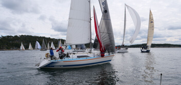 NESSY: Det var mange Nessyer samlet i Sarpsborg. Halvtonnerene ble bygget på Nesodden. NESSY: Det var mange Nessyer samlet i Sarpsborg. Halvtonnerene ble bygget på Nesodden.