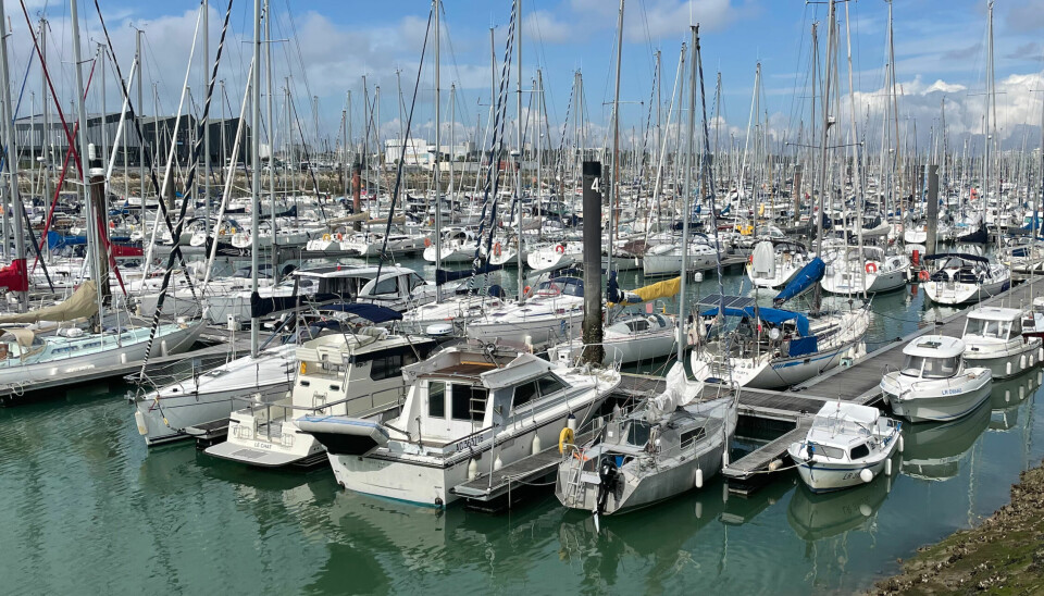 BÅTPLASS: Du skal lete for å finne motorbåter i La Rochelle. De får plass der det er grundt.