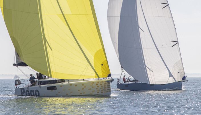 TURSEILERE: Pogo 44 i duell mot JPK 39 FC, de to båtene i «Performace»-katergorien vi seilte ut fra La Rochelle. TURSEILERE: Pogo 44 i duell mot JPK 39 FC, de to båtene i «Performace»-katergorien vi seilte ut fra La Rochelle.