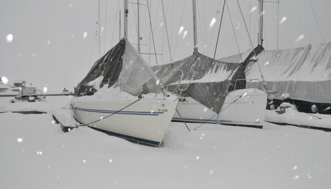 SNØ: Det er meldt mye snø sør i landet, snø som kan gjøre skade på båten.