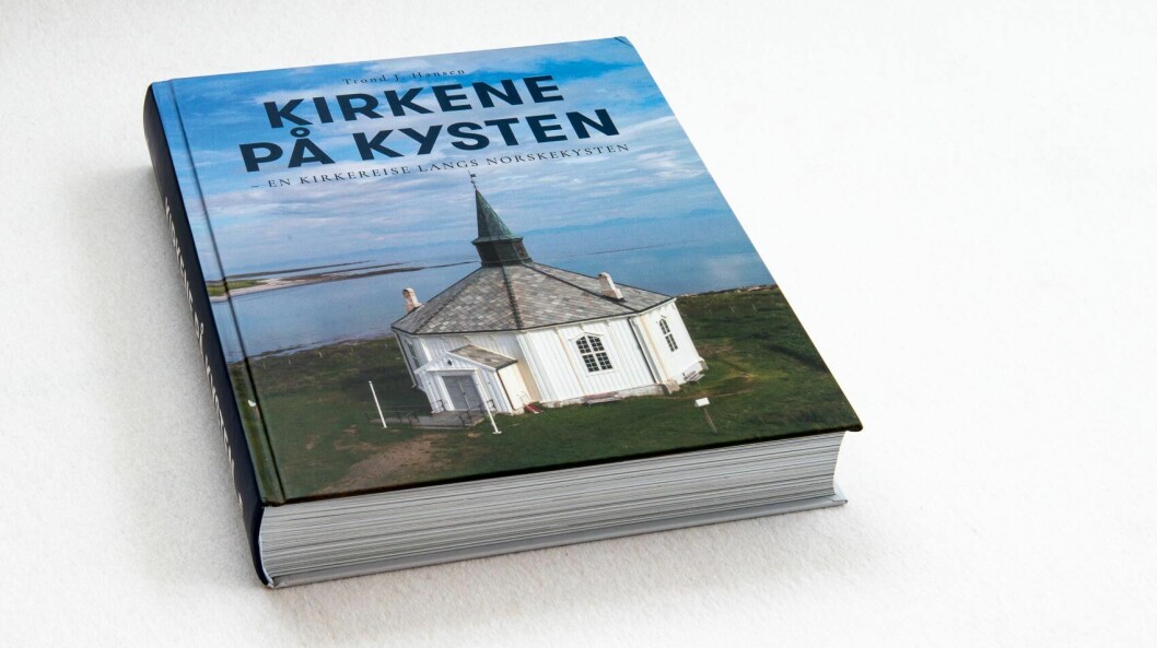 KIRKENE PÅ KYSTEN: Kirkene langs kysten spilte en viktig rolle i kystsamfunnene og de rommer alle hver sin interessante historie.