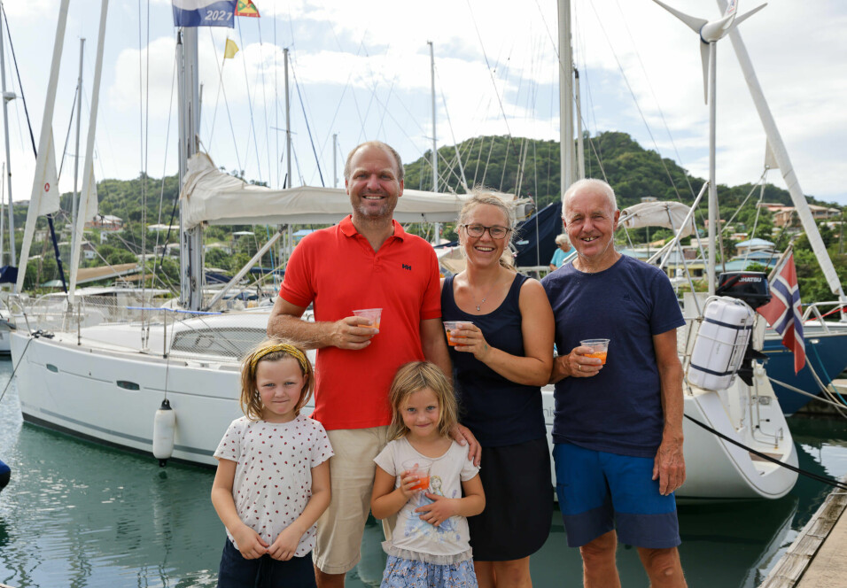 FREMME: Familien Christensen vel fremme i Karibia etter å ha seilt ARC+.