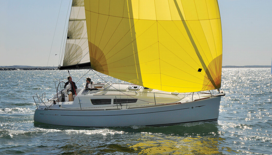 GENNAKER: Sun Odyssey har seilegenskaper som er typiske for dagens turseilere. GENNAKER: Sun Odyssey har seilegenskaper som er typiske for dagens turseilere.