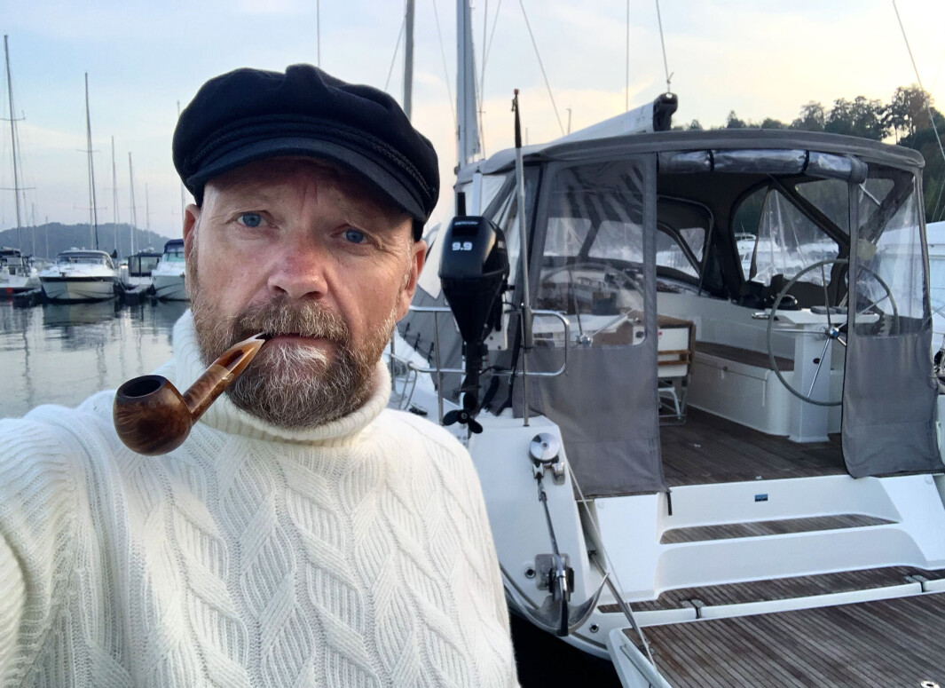 HØNEFOSS-EDITION: Er man ikke seiler, kan man i det minste prøve å se ut som en. HØNEFOSS-EDITION: Er man ikke seiler, kan man i det minste prøve å se ut som en.