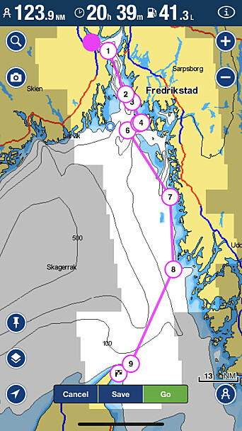 KURS: 124 nm i kraftig motvind, motstrøm og regn. Regattaen er beregnet å ta 24 timer med 36-fots X-Yacht. KURS: 124 nm i kraftig motvind, motstrøm og regn. Regattaen er beregnet å ta 24 timer med 36-fots X-Yacht.