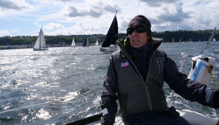 START: Vi kom bra ut fra start, og bare to i klassen var raskere ut mot Horten selv om bi startet med to rev. START: Vi kom bra ut fra start, og bare to i klassen var raskere ut mot Horten selv om bi startet med to rev.
