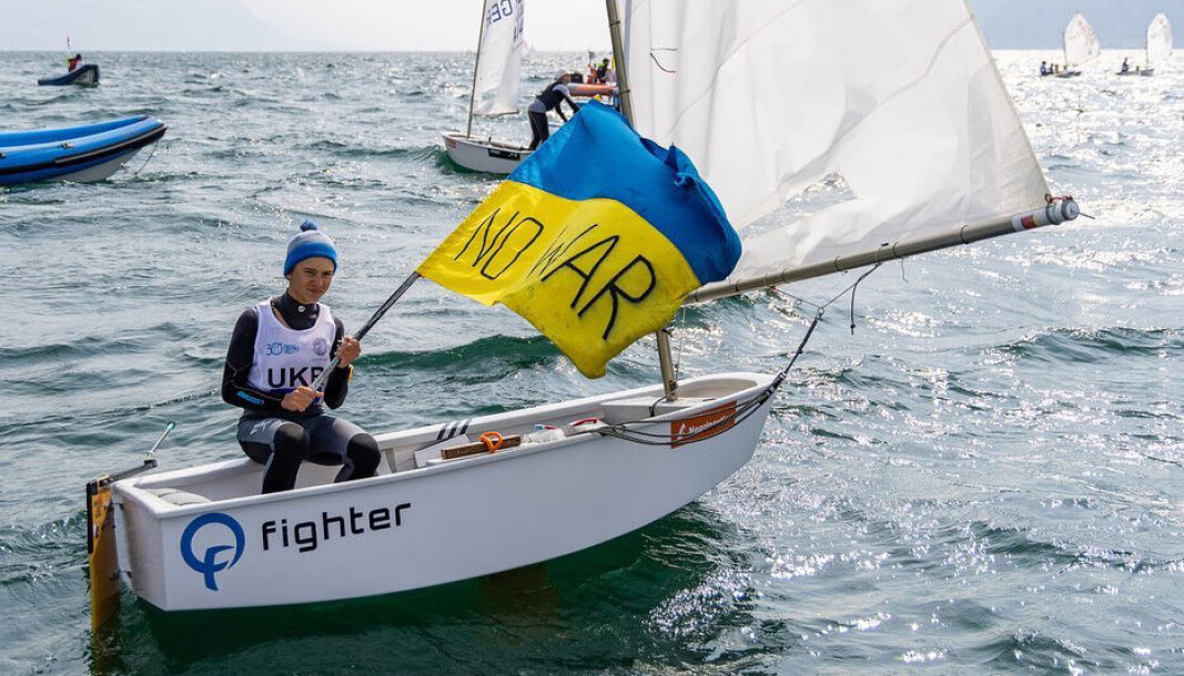 BEST AV 1200: Sviatoslav Madonich var best av nesten 1200 Optimist-seilere på Gardasjøen. For innsatsen ble han nominert til tittelen Månedens Seiler av magasinet Seahorse. BEST AV 1200: Sviatoslav Madonich var best av nesten 1200 Optimist-seilere på Gardasjøen. For innsatsen ble han nominert til tittelen Månedens Seiler av magasinet Seahorse.