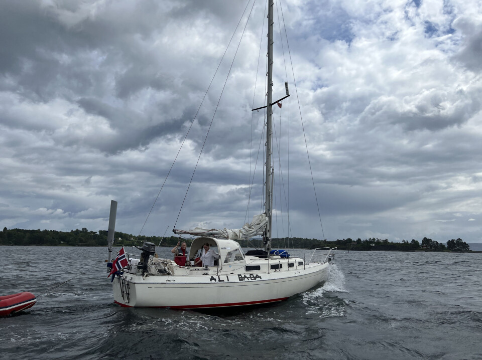 På vei ut Oslofjorden. Målet er Australia.