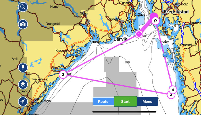 BANE: Båtene seiler ca 160 nm med 60 fra Hankø til Risør, 60 til Väderöarna og 40 til mål. BANE: Båtene seiler ca 160 nm med 60 fra Hankø til Risør, 60 til Väderöarna og 40 til mål.