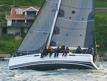 NY: «Ibb» er en splitter ny Arcona 385 som imponerte under Færderseilasen. NY: «Ibb» er en splitter ny Arcona 385 som imponerte under Færderseilasen.