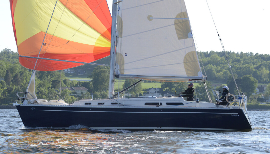 ELEGANT: Hanse 371 er linjelekker og har ikke gått ut på dato, 22 år etter lanseringen. ELEGANT: Hanse 371 er linjelekker og har ikke gått ut på dato, 22 år etter lanseringen.