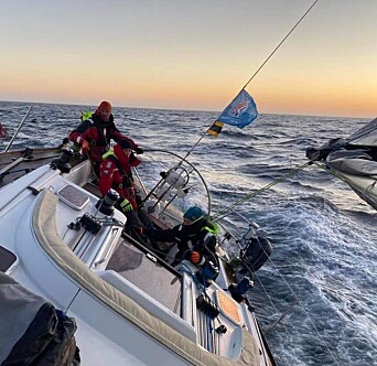 SKARPT: Det ble seiling på skarp vinkel på vei hjem også. SKARPT: Det ble seiling på skarp vinkel på vei hjem også.