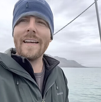 LANGYURSEILER: Sam Holmes er denne sommeren på Svaldbard. LANGYURSEILER: Sam Holmes er denne sommeren på Svaldbard.