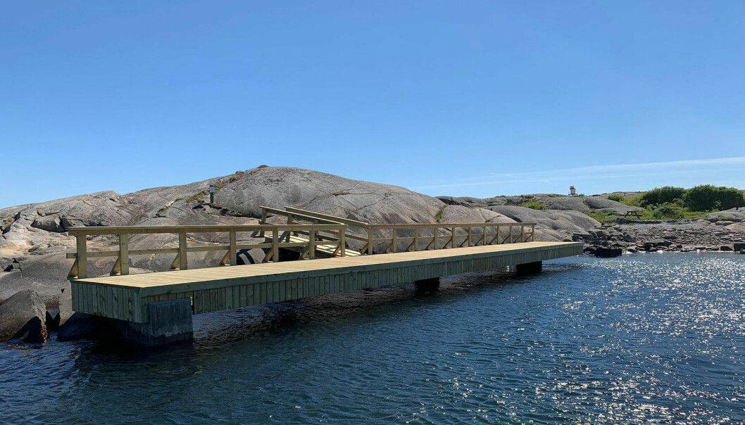 NY BRYGGE: Den historiske regatta-øya Garnholmen utenfor Hankø har fått ny brygge som skal gi økt tilgjengelighet og aktivitet.