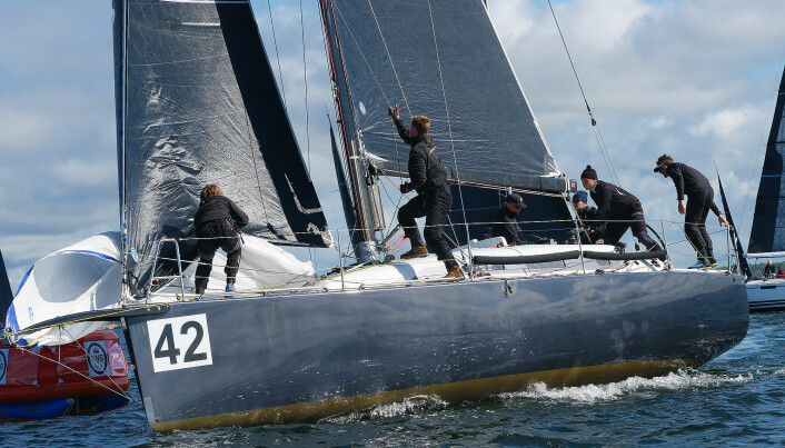 KLASSE C: Arcona 340 «Katariina II» har tatt teten. KLASSE C: Arcona 340 «Katariina II» har tatt teten.