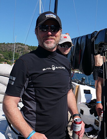 SØLV: Torkjel Valland, skipper på «White ShadowB SØLV: Torkjel Valland, skipper på «White ShadowB