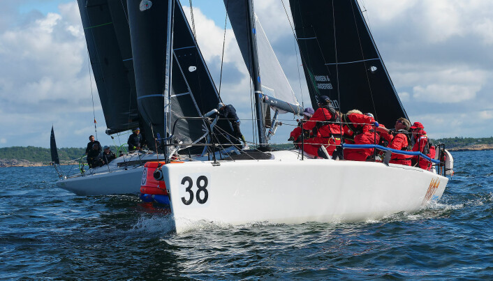 RASK: Melges 32 «Hotshot» seilte den minste klassen på Hankø, men er den nest raskeste under Hollenderseilasen. RASK: Melges 32 «Hotshot» seilte den minste klassen på Hankø, men er den nest raskeste under Hollenderseilasen.
