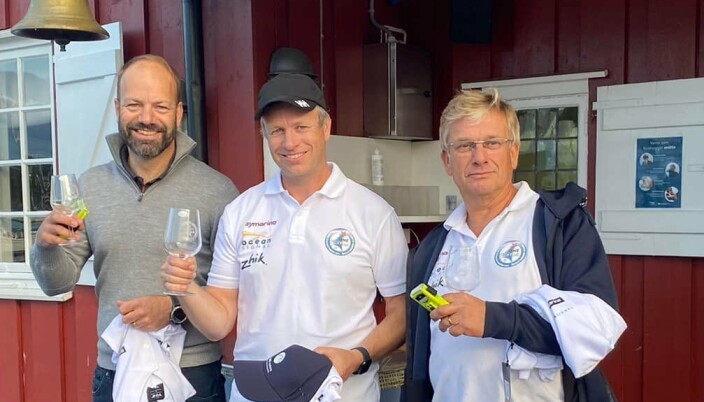 PALLPLASS: Carl Hjalmar Knapp, Yngve Lønmo, og Øyvind Knudsen i liten klasse. PALLPLASS: Carl Hjalmar Knapp, Yngve Lønmo, og Øyvind Knudsen i liten klasse.