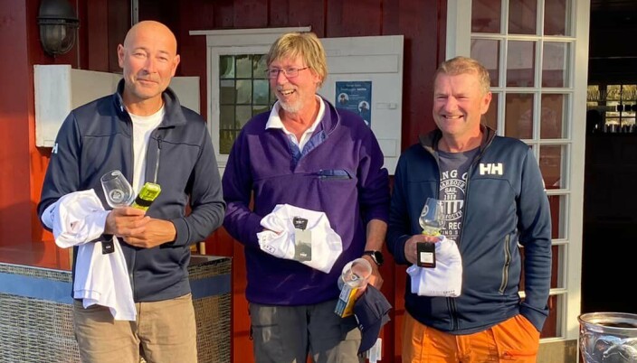 PALLPLASS: Tim Sandberg, Harald Walder og Petter Hegle i stor klasse. PALLPLASS: Tim Sandberg, Harald Walder og Petter Hegle i stor klasse.