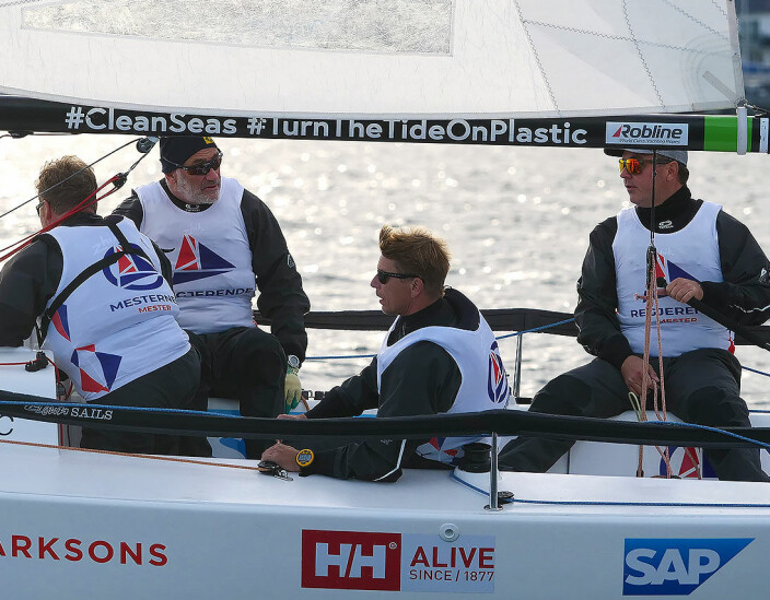 SØLV: Peder Nergaard, Morten Helgesen, Petrus Eide og Eivind Rubinstein ble to i Åsgrårdstrand, og seiler nå EM i Melges. SØLV: Peder Nergaard, Morten Helgesen, Petrus Eide og Eivind Rubinstein ble to i Åsgrårdstrand, og seiler nå EM i Melges.