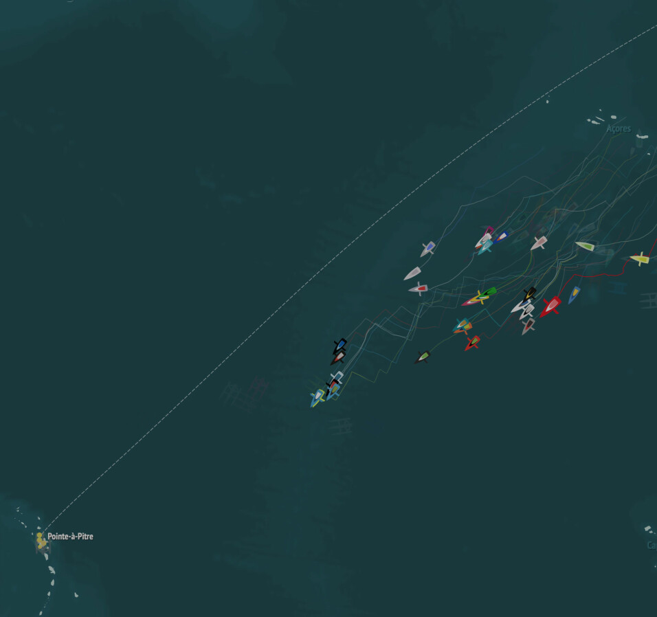 ATLANTERHAVET: IMOCA-flåten har 1000 nm igjen mot mål, og seiler ca 20 knop.