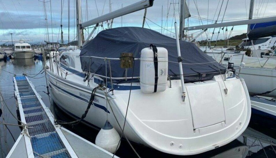 NYLIG KJØPT: Båten ble nylig solgt til paret, de overtok båten om lag tre uker før den ble stjålet.