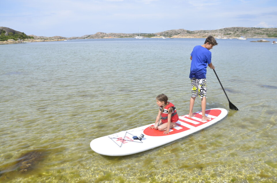 SUP-brett er supert for å utforske skjærgården når du ligger fortøyd i havn.