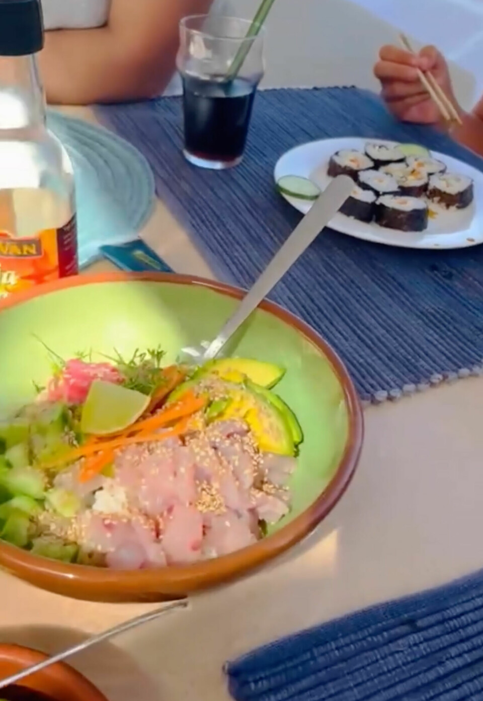 FEST: Fersk fisk ble til et sushi-måltid.