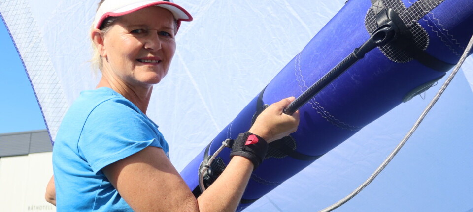 Wingfoiling i Leangbukta