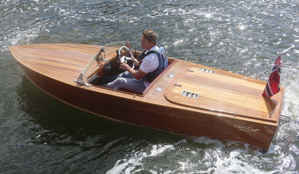 MOTORBÅTSHOW: Roar Berge kvitterte med motorbåtshow i Vollen.
