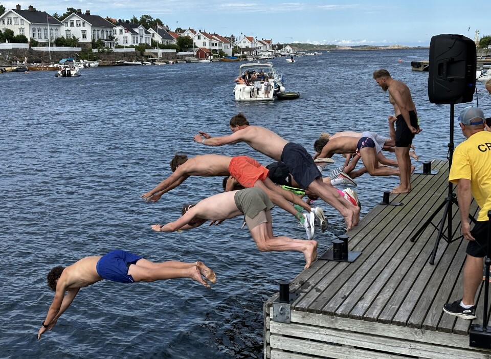 TØFFE: Starten til mestermøtet for herrer, hvor én person må gå alle etappene alene. TØFFE: Starten til mestermøtet for herrer, hvor én person må gå alle etappene alene.