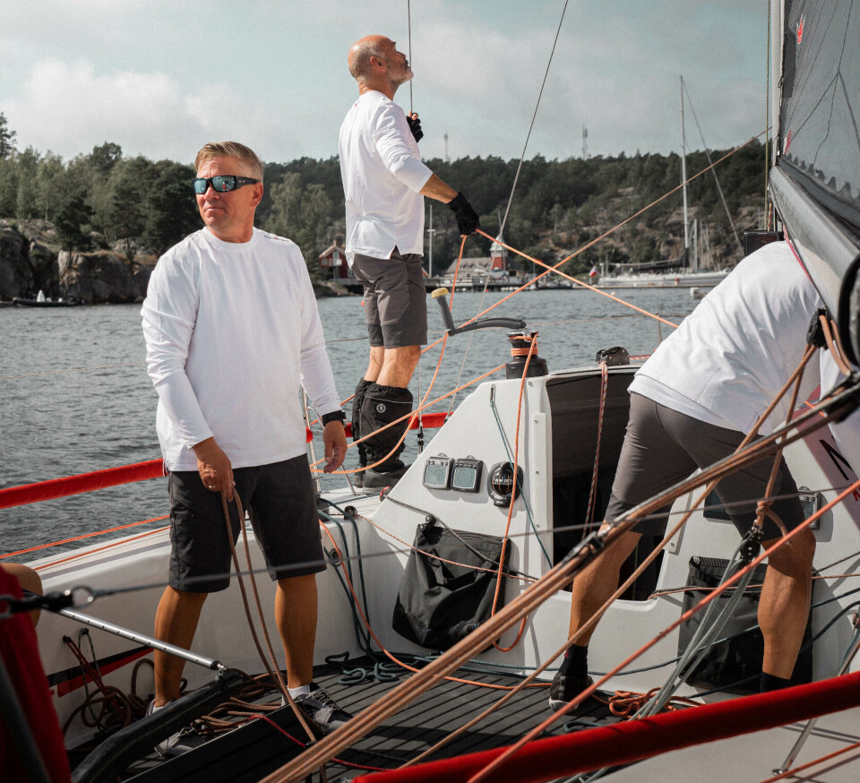 HANKØ: Klær fra Elvstrøm SailWear ble brukt av «King One» under halvtonnmesterskapet på Hankø i 2023