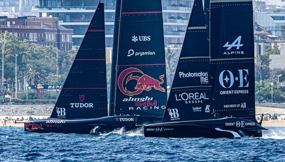 FERSEKE: Sveits kom best ut av duellen mellom de to ferske lagene.