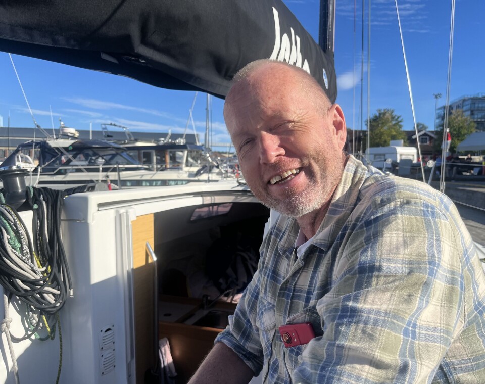 SINGLEHANDED: Geir Kåre SANDSLETH vant klassen for dem som seilte alene.